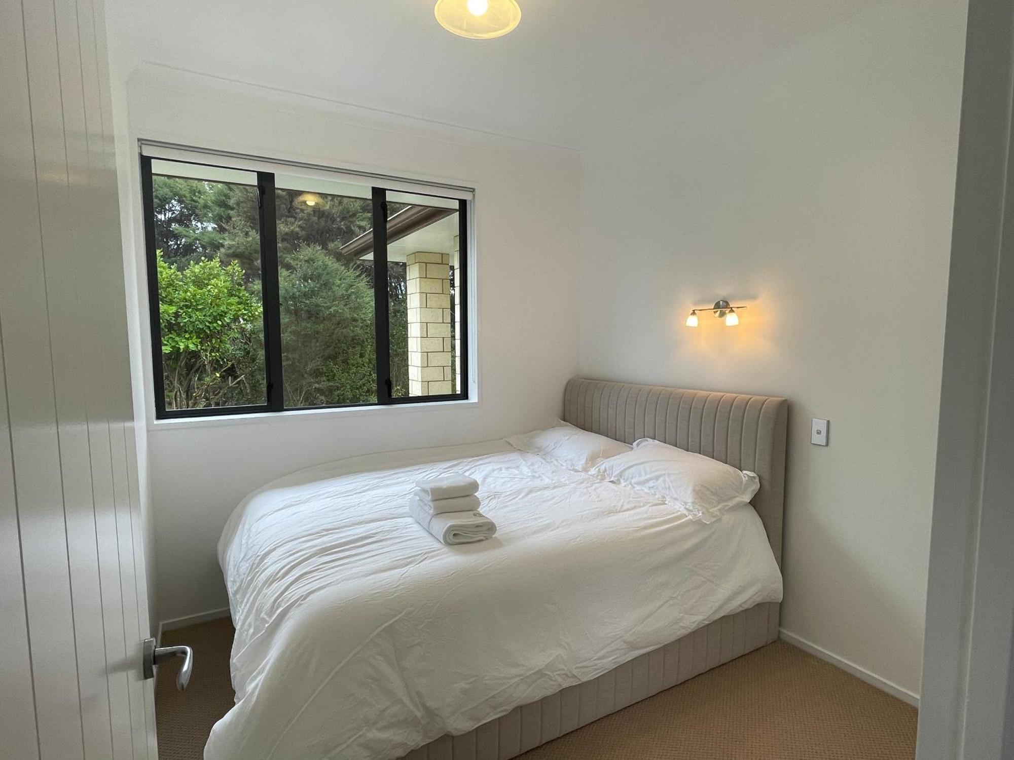 Charming Home Near Nature Auckland Exteriör bild
