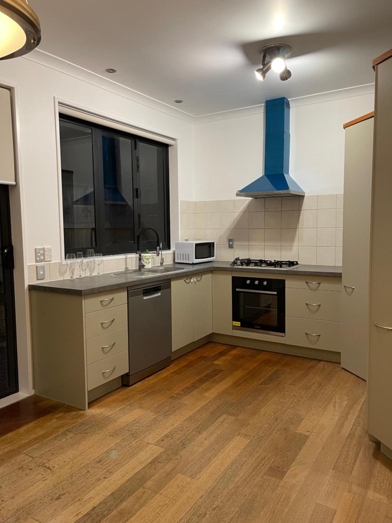 Charming Home Near Nature Auckland Exteriör bild